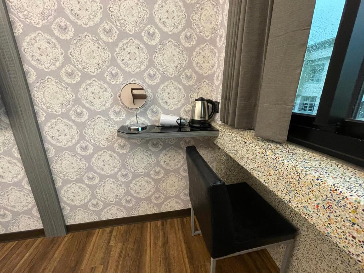 Weifeng Boutique Business Hotel - Zhanqian Branch Pingtung Luaran gambar