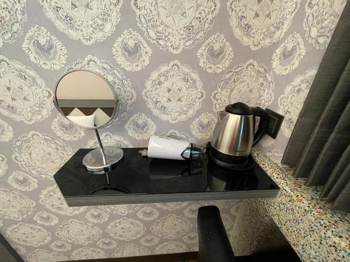 Weifeng Boutique Business Hotel - Zhanqian Branch Pingtung Luaran gambar