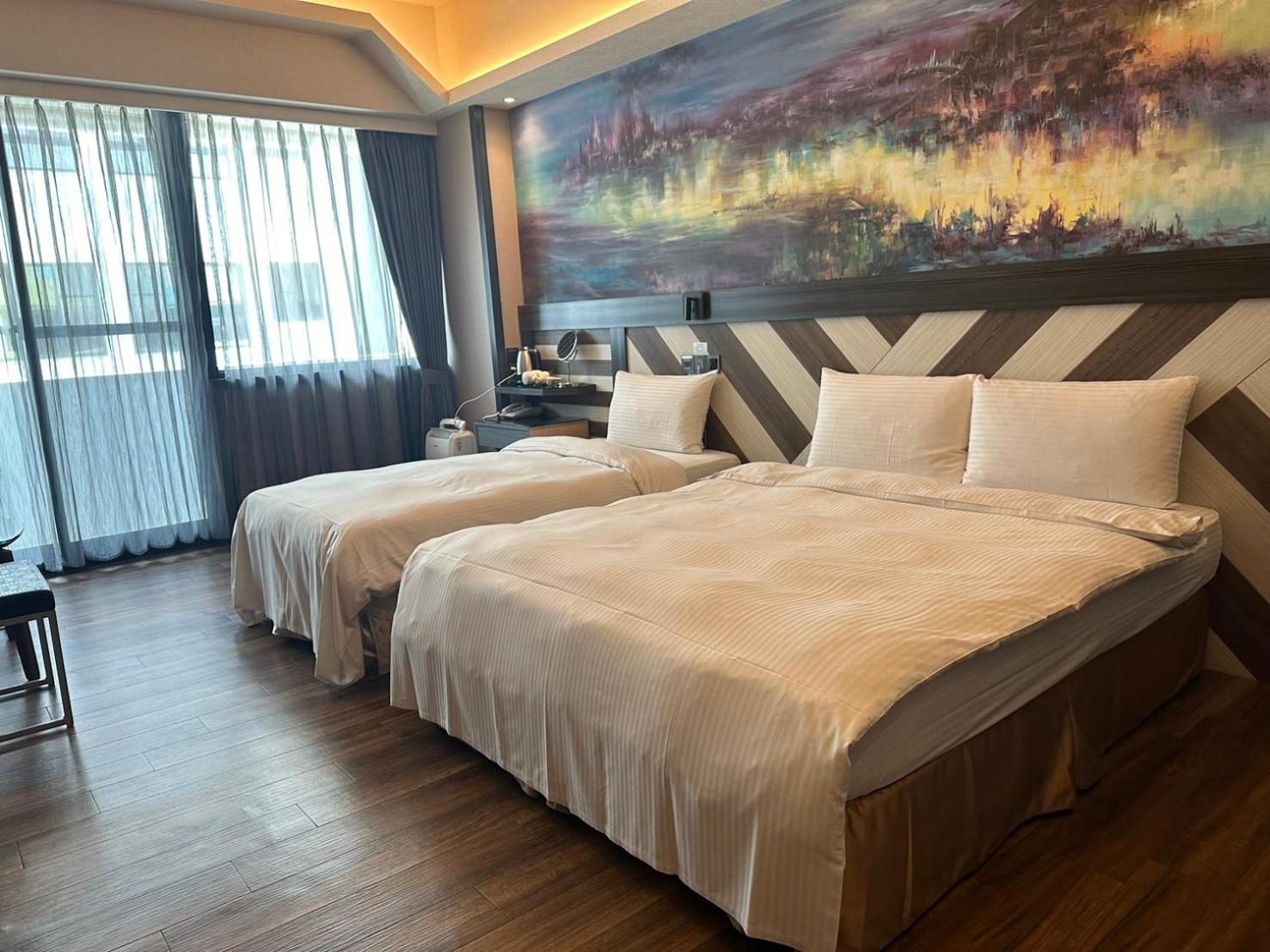 Weifeng Boutique Business Hotel - Zhanqian Branch Pingtung Luaran gambar